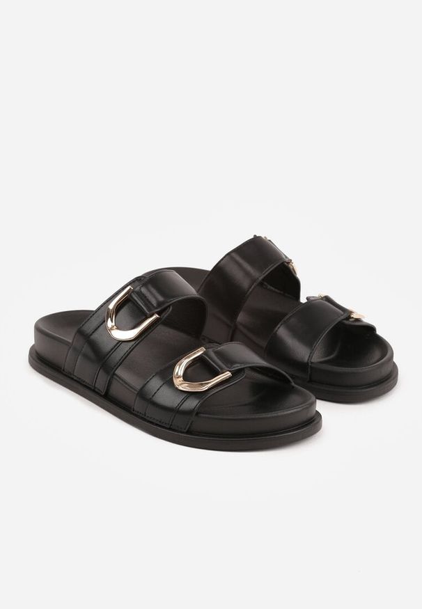 Renee - Czarne Klapki z Metalicznymi Klamrami Eudare. Kolor: czarny. Sezon: lato. Styl: elegancki