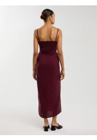 Big-Star - Sukienka damska midi z wiskozy na ramiączkach w serduszka czarna Frema 906. Kolor: czarny. Materiał: wiskoza. Długość rękawa: na ramiączkach. Wzór: aplikacja. Sezon: lato. Styl: elegancki. Długość: midi #2