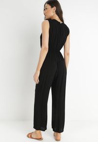 Born2be - Czarny Kombinezon Hame. Kolor: czarny. Materiał: wiskoza. Długość rękawa: na ramiączkach. Długość: długie. Styl: elegancki #4