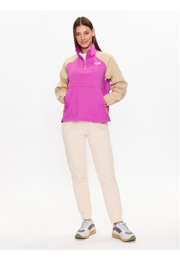 The North Face Kurtka anorak Class V NF0A534P Fioletowy Regular Fit. Kolor: fioletowy. Materiał: syntetyk