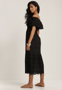 Renee - Czarna Sukienka Menilophi. Kolor: czarny. Materiał: bawełna. Wzór: haft. Styl: boho. Długość: midi