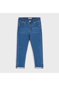 Sinsay - Jeansy regular - Niebieski. Kolor: niebieski. Materiał: jeans