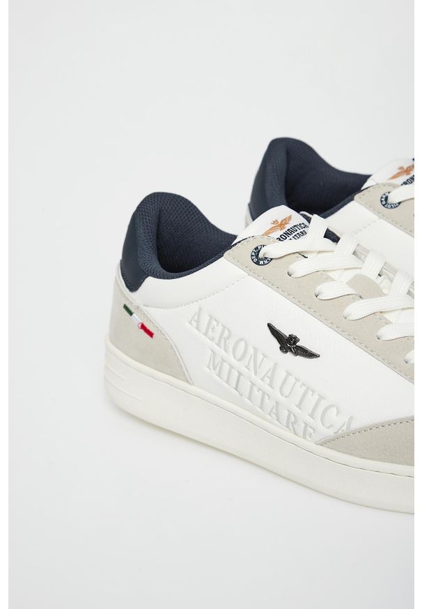 Aeronautica Militare - Sneakersy męskie skórzane AERONAUTICA MILITARE. Materiał: skóra
