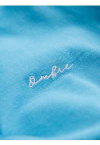 Ombre Clothing - Koszulka polo z dzianiny pique - niebieska V3. Typ kołnierza: polo. Kolor: niebieski. Materiał: dzianina. Wzór: haft #7