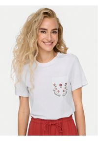 only - ONLY T-Shirt Polly 15317989 Biały Regular Fit. Kolor: biały. Materiał: bawełna