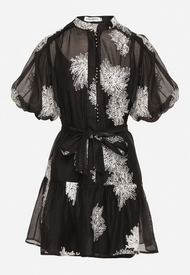 Born2be - Czarna Koszulowa Przezroczysta Sukienka z Bawełną Haftami i Paskiem Lirulira. Okazja: na co dzień. Kolor: czarny. Materiał: bawełna. Wzór: haft. Sezon: lato. Typ sukienki: koszulowe. Styl: casual, elegancki