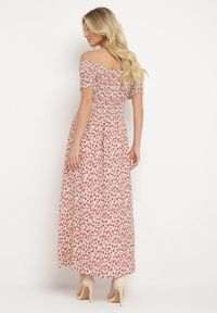 Born2be - Różowo-Zielona Sukienka z Wiskozy Cheri. Typ kołnierza: dekolt hiszpanka. Kolor: różowy. Materiał: wiskoza. Wzór: kwiaty. Sezon: lato. Typ sukienki: rozkloszowane. Długość: maxi #6