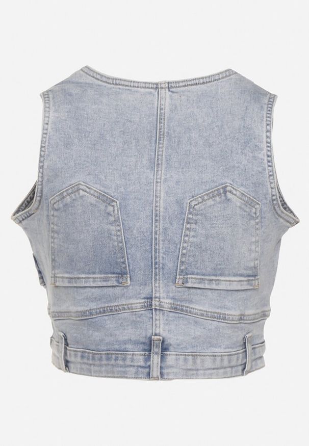 Born2be - Niebieska Krótka Jeansowa Kamizelka Zapinana na Metalowe Napy Schowane pod Plisą Efiara. Kolor: niebieski. Materiał: jeans. Długość: krótkie. Styl: elegancki, klasyczny