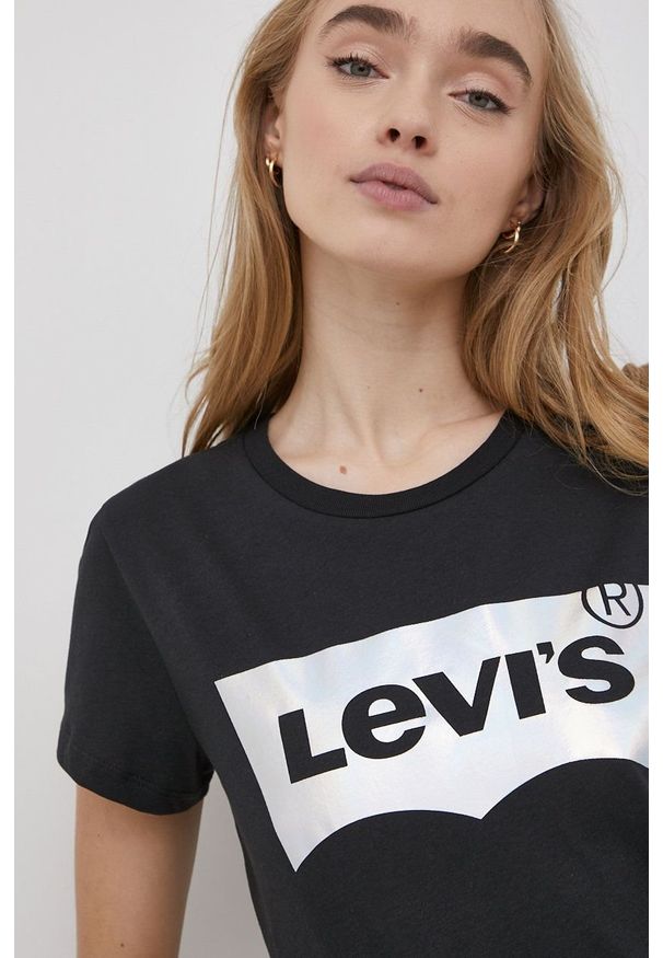 Levi's® - Levi's T-shirt bawełniany kolor czarny. Okazja: na spotkanie biznesowe, na co dzień. Kolor: czarny. Materiał: bawełna. Wzór: nadruk. Styl: biznesowy, casual