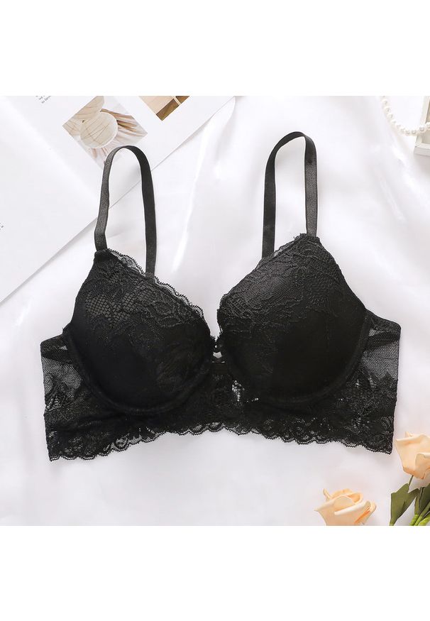 Intica - Biustonosz push-up koronkowy podkreślający dekolt Marielene. Kolor: czarny. Materiał: koronka. Rodzaj stanika: push-up. Wzór: koronka