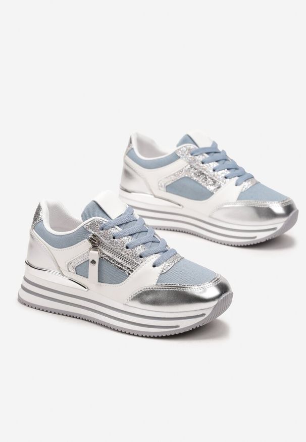 Born2be - Niebieskie Sneakersy na Grubej Podeszwie Ozdobione Suwakiem i Brokatem Amudda. Kolor: niebieski. Materiał: jeans. Wzór: aplikacja