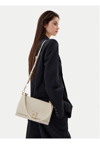 TOMMY HILFIGER - Tommy Hilfiger Torebka Th Her Med Crossover AW0AW17216 Beżowy. Kolor: beżowy. Materiał: skórzane #6
