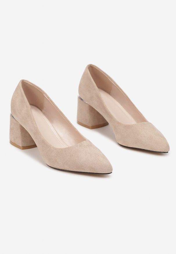 Born2be - Beżowe Czółenka Ilamelle. Zapięcie: bez zapięcia. Kolor: beżowy. Szerokość cholewki: normalna. Wzór: gładki. Obcas: na słupku