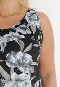 Born2be - Czarna Trapezowa Sukienka Midi w Kwiaty Lexani. Okazja: na co dzień. Kolor: czarny. Długość rękawa: bez rękawów. Wzór: kwiaty. Typ sukienki: trapezowe. Styl: casual. Długość: midi #5