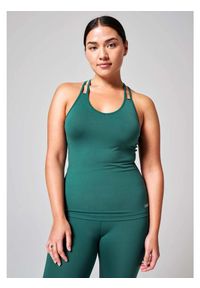 CASALL - Tank top treningowy damski Casall V-Neck Racerback. Kolor: zielony. Sport: joga i pilates