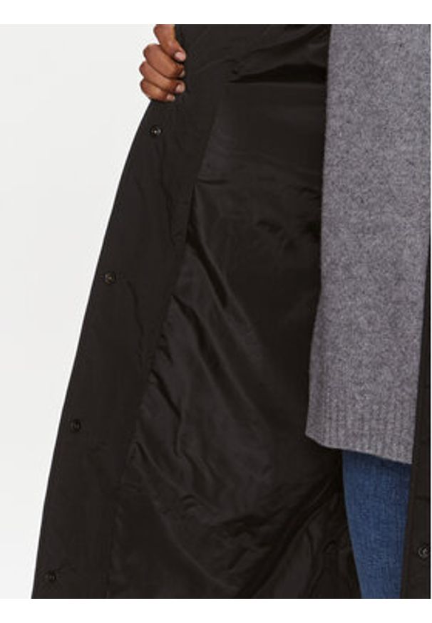 Calvin Klein Jeans Płaszcz przejściowy J20J221380 Czarny Relaxed Fit. Kolor: czarny. Materiał: syntetyk