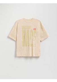 Reserved - Bawełniany t-shirt - beżowy. Kolor: beżowy. Materiał: bawełna