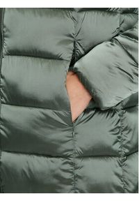 CMP Płaszcz zimowy 34K0046F Zielony Regular Fit. Kolor: zielony. Materiał: syntetyk. Sezon: zima
