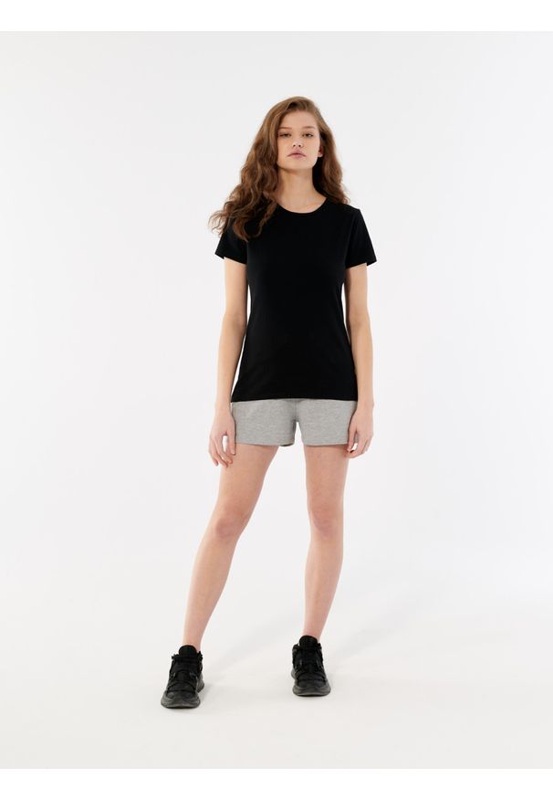 outhorn - Gładki t-shirt damski. Materiał: jersey, elastan, bawełna. Wzór: gładki