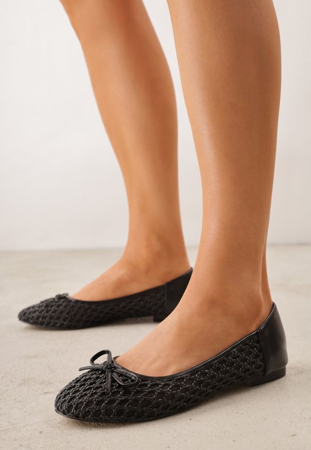 Born2be - Czarne Siateczkowe Balerinki z Plecioną Cholewką z Kokardką Lilinrelle. Okazja: na co dzień. Kolor: czarny. Materiał: jeans. Szerokość cholewki: normalna. Styl: elegancki, klasyczny, casual