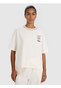 4f - 4F T-shirt oversize z nadrukiem damski - biały L. Okazja: na co dzień. Kolor: biały. Materiał: jersey, bawełna, materiał, dzianina. Długość rękawa: krótki rękaw. Długość: krótkie. Wzór: nadruk. Styl: casual, klasyczny, sportowy #1
