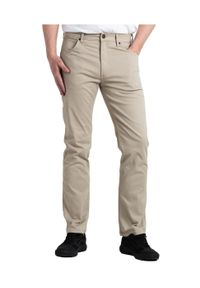 Wrangler - WRANGLER GREENSBORO MĘSKIE SPODNIE MATERIAŁOWE KHAKI W15QOF787 112320815. Kolor: brązowy. Materiał: materiał #1