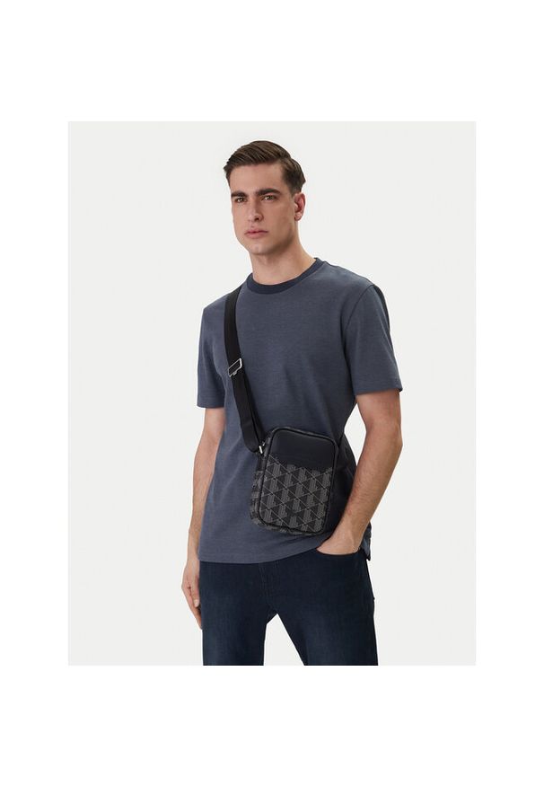 Saszetka Lacoste. Kolor: czarny