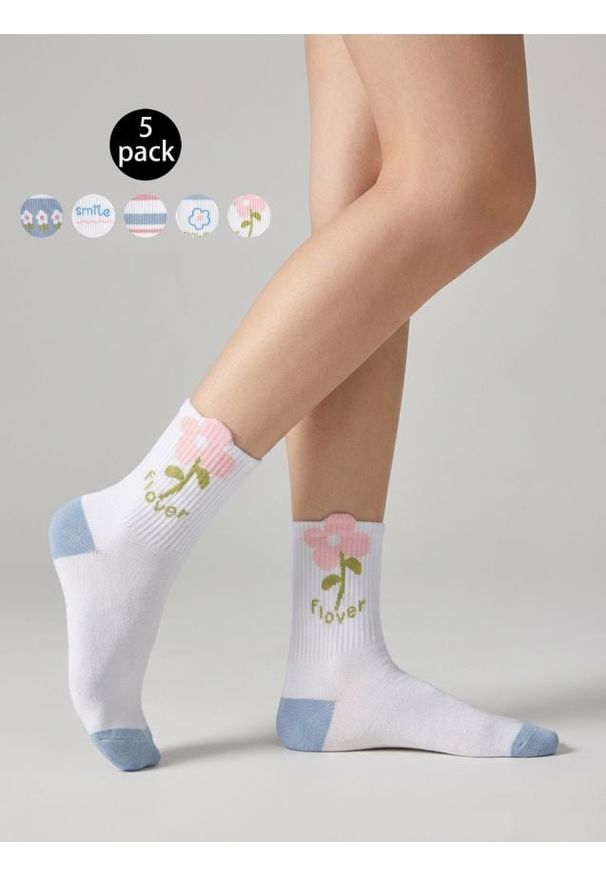 Sinsay - Zestaw skarpetek z kwiatowymi i pasiastymi wzorami 5 pack - wielobarwny. Wzór: kwiaty