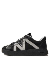 Vic Matié Sneakersy 1E8350U_E40BEUB001 Czarny. Kolor: czarny. Materiał: materiał #3