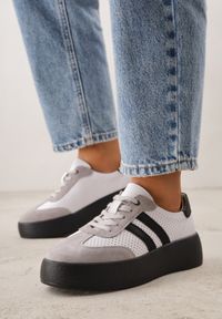 Born2be - Biało-Szare Skórzane Sneakersy na Grubej Podeszwie Ozdobione Paskami i Perforacją Wiefia. Okazja: na co dzień. Zapięcie: pasek. Kolor: biały. Materiał: skóra. Wzór: aplikacja #1
