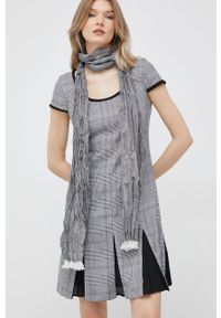 DKNY - Dkny szal z domieszką lnu kolor szary melanżowy. Kolor: szary. Materiał: len. Wzór: melanż #2