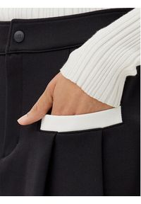 Hugo - HUGO Spódnica trapezowa Naffitini 50542759 Czarny Regular Fit. Kolor: czarny. Materiał: syntetyk #3