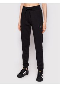Adidas - adidas Spodnie dresowe adicolor Essentials HM1837 Czarny Slim Fit. Kolor: czarny. Materiał: syntetyk, dresówka, bawełna