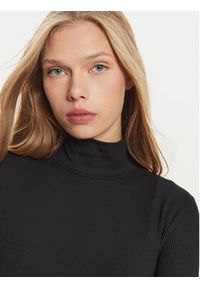 Calvin Klein Golf K20K207747 Czarny Slim Fit. Typ kołnierza: golf. Kolor: czarny #5