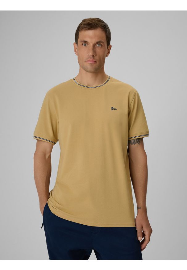 4f - 4F T-shirt regular gładki męski - beżowy M. Okazja: na co dzień. Kolor: beżowy. Materiał: bawełna, dzianina. Wzór: gładki. Styl: casual