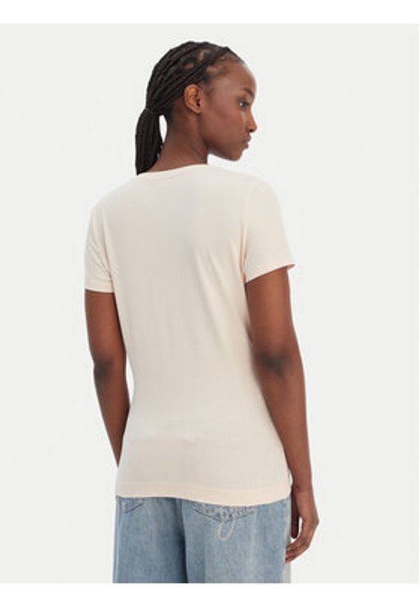 Guess T-Shirt W6GI14 K3033 Pomarańczowy Regular Fit. Kolor: pomarańczowy. Materiał: bawełna