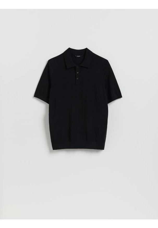 Reserved - Sweter polo z wiskozą - czarny. Typ kołnierza: polo. Kolor: czarny. Materiał: wiskoza