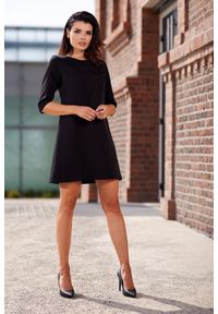 Awama - Trapezowa Mini Sukienka z Rękawem 3/4 - Czarna. Kolor: czarny. Materiał: wiskoza, elastan. Typ sukienki: trapezowe. Długość: mini