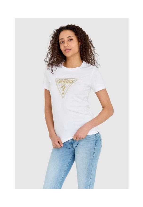 Guess - GUESS Biały t-shirt damski ze złotym haftowanym cyrkoniami logotypem slim fit, Rozmiar S. Kolor: biały. Materiał: bawełna. Wzór: haft