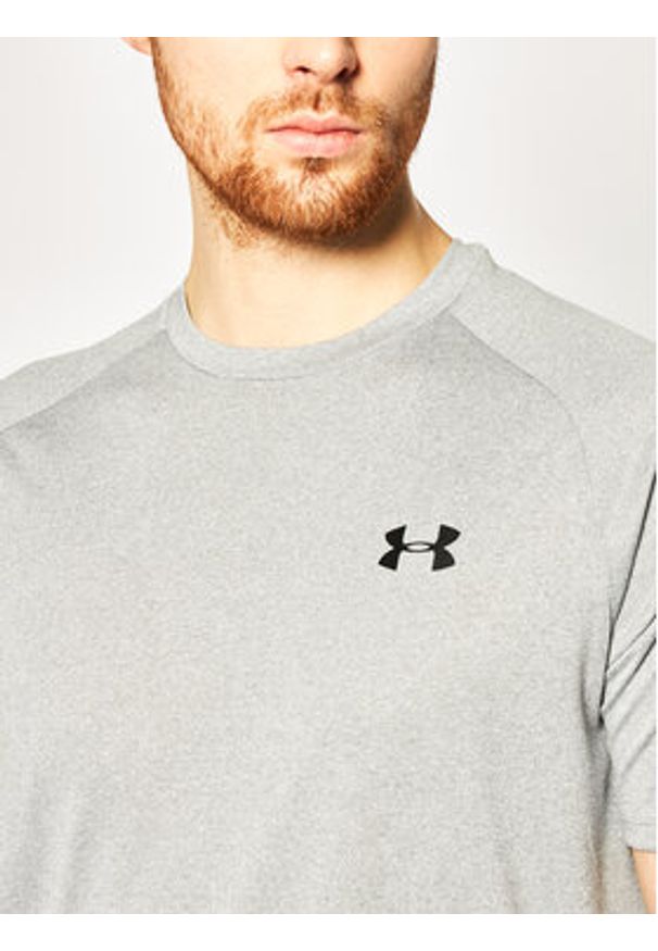 Under Armour T-Shirt UA Tech 2.0 1326413 Szary Regular Fit. Kolor: szary. Materiał: syntetyk