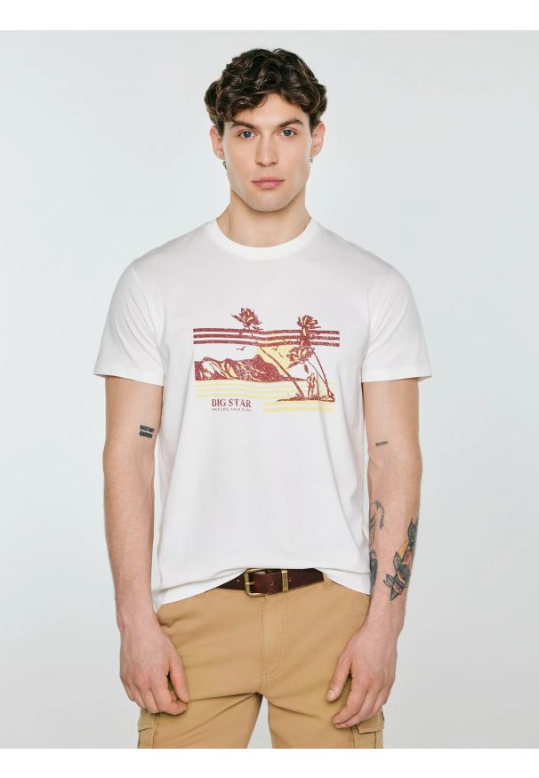 Big-Star - Koszulka męska z nadrukiem biała Regger 100. Kolor: biały. Materiał: bawełna, dzianina. Wzór: nadruk. Sezon: lato. Styl: elegancki, vintage, sportowy