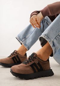 Renee - Brązowe Sneakersy na Platformie z Zamszu Naturalnego z Perforacją Zitrina. Kolor: brązowy. Materiał: zamsz. Obcas: na platformie #1