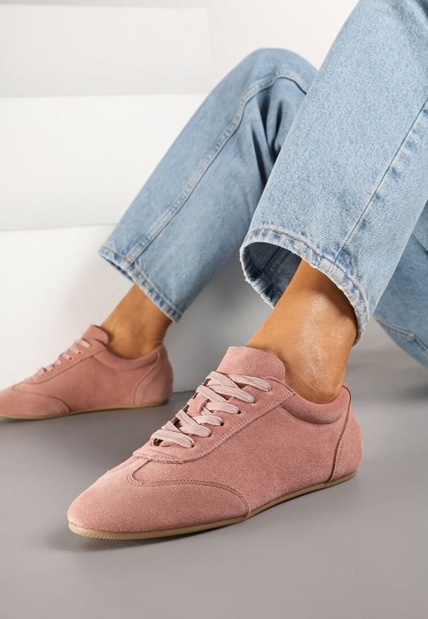 Born2be - Różowe Skórzane Sneakersy w Klasycznym Stylu Fonavina. Okazja: na co dzień, na spacer. Kolor: różowy. Materiał: skóra. Obcas: na płaskiej podeszwie. Sport: turystyka piesza