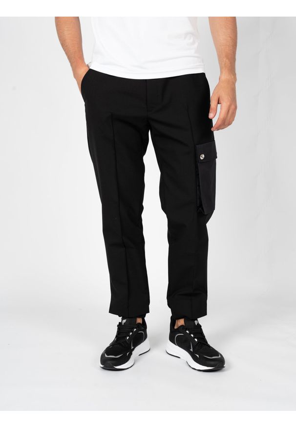 Les Hommes Spodnie "Comfy Classic" | LBP1007305U | Mężczyzna | Czarny. Okazja: na co dzień. Kolor: czarny. Materiał: wełna, poliester, elastan. Styl: sportowy, elegancki, casual