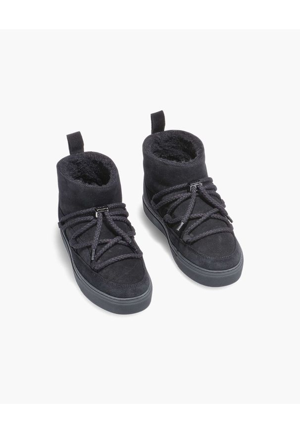 Inuikii - Śniegowce damskie INUIKII CLASSIC LOW. Okazja: na co dzień, do pracy, na spacer. Kolor: czarny. Styl: casual