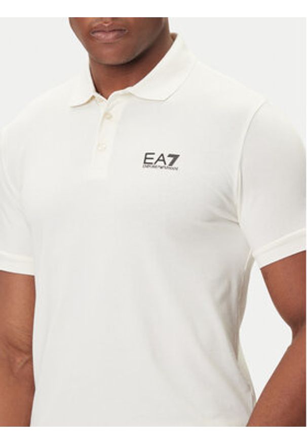 EA7 Emporio Armani Polo 8NPF14 PJVQZ U1105 Beżowy Regular Fit. Typ kołnierza: polo. Kolor: beżowy. Materiał: bawełna