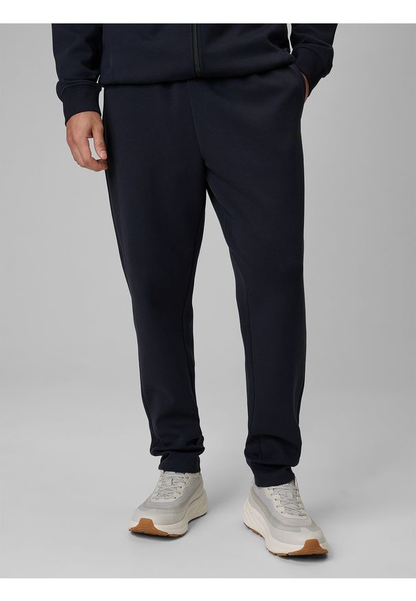4f - 4F Spodnie dresowe męskie - granatowe XL. Kolor: niebieski. Materiał: dresówka