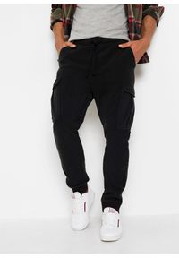 bonprix - Ciepłe spodnie cargo z polarowego materiału, regular fit. Kolor: czarny. Materiał: polar, materiał #1