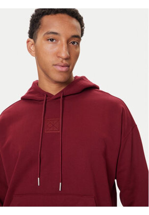 Calvin Klein Bluza LV14LD225G Bordowy Regular Fit. Kolor: czerwony. Materiał: bawełna