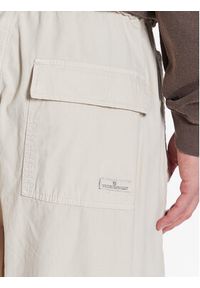 BDG Urban Outfitters Spodnie materiałowe 76522317 Écru Baggy Fit. Materiał: materiał #2